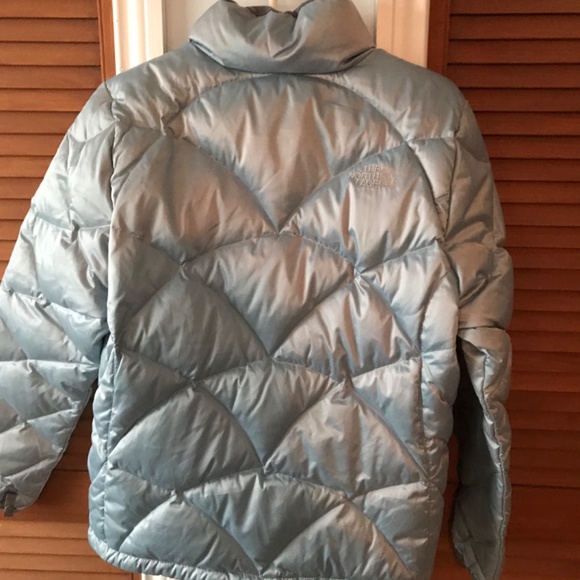 The North Face Puffer Jacket NWOT - Picture 3 of 5